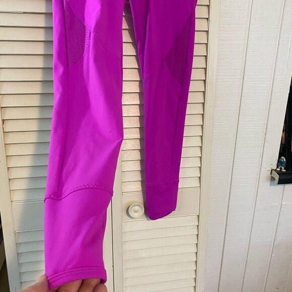 Pink Victoria Secret Yoga pants - Picture 3 of 9
